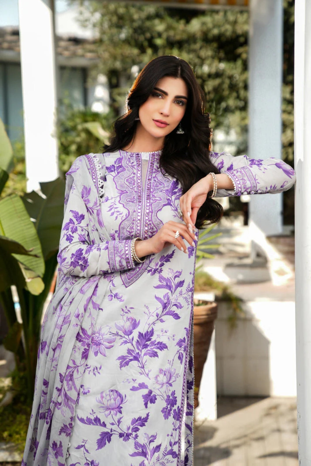 “Aneela’s Luxury Lawn 3 Piece Suit with Embroidered Chiffon Dupatta”